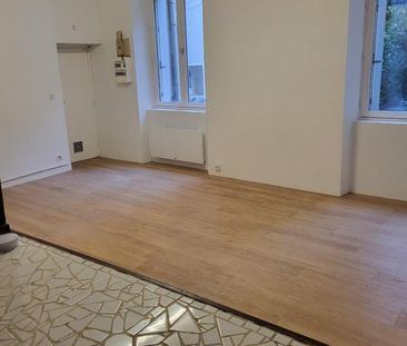 Location Appartement 3 pièces 48m² NANTES 44000 - Photo 4