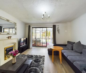 2 bedroom terraced house to rent - Photo 1