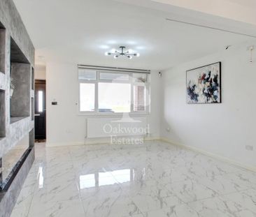 3 bedroom terraced house to rent - Photo 2