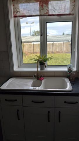 2 bedroom detached bungalow to rent - Photo 4