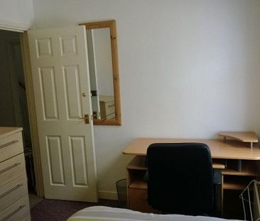 2 Rooms to let near Plymouth Barbican - Photo 5