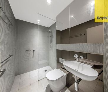 MODERN SPACIOUS TWO BEDROOM APARTMENT WITH LEAFY OUTLOOK - PROMENAD... - Photo 4