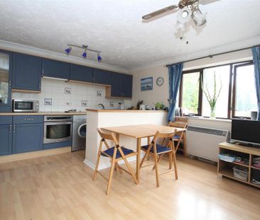 1 bedroom apartment to rent - Photo 4