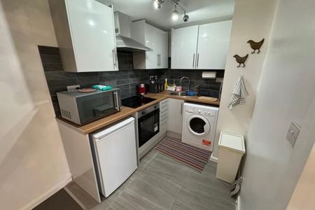 2 bedroom house to rent - Photo 3