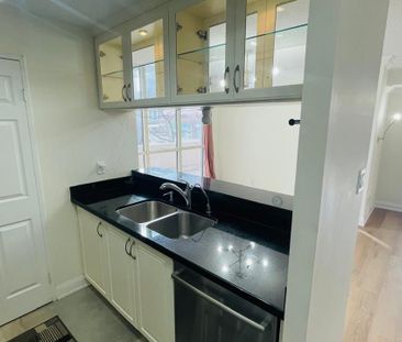 For Lease - 265 Enfield Place Unit# 204, Mississauga, Ontario - Photo 6