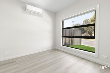 Modern Townhouse Living in the Heart of Meadow Heights - Photo 4