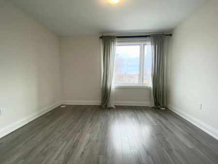 For Lease - 1770 Lawrence Avenue Unit# 2, Toronto, Ontario - Photo 3