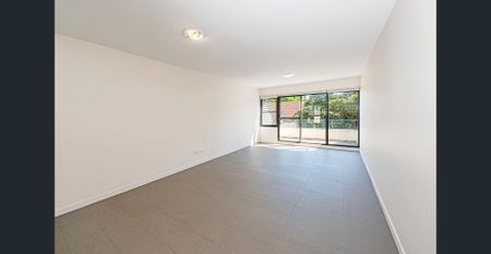 CONVENIENCE IN KINGSFORD | Unfurnished - Photo 3