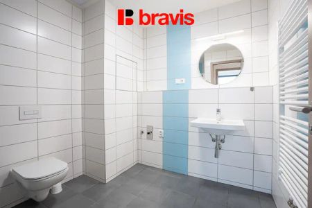 Podnájem bytu 2+kk, Brno - Trnitá, ul. Přízova, výborná občanská vybavenost, výtah - Photo 4
