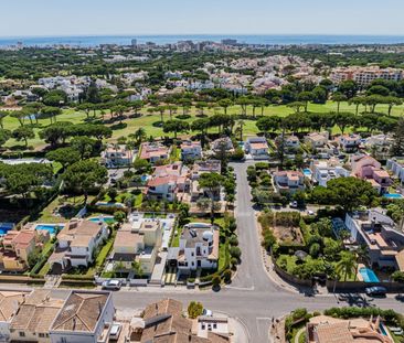 Moradia T4 em Faro - Photo 1