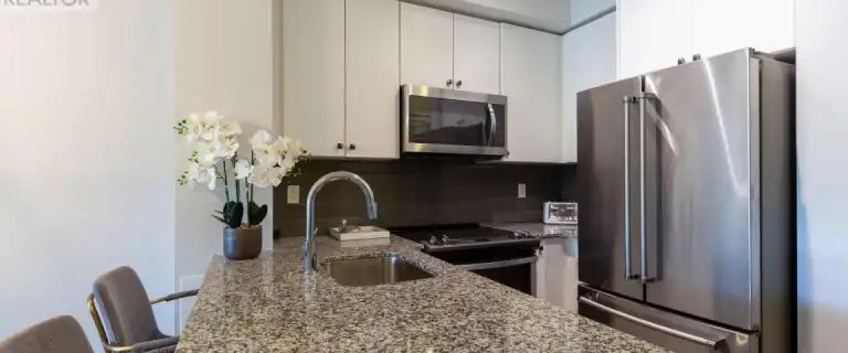 114 - 555 WILLIAM GRAHAM DRIVE | 114 - 555 WILLIAM GRAHAM DRIVE, Aurora - Photo 1