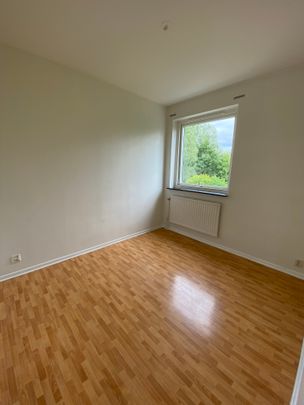 Karlslundsvägen 2 B - Photo 1