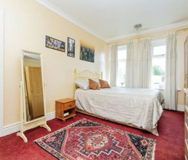 3 Bed Terraced House, The Ravine, S5 - Photo 5