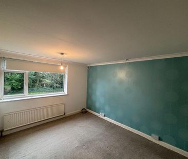 4 BED House To rent - Photo 5