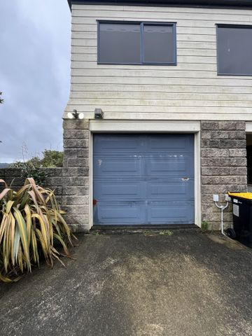 19A Kilkelly Close, Tawa - Photo 2