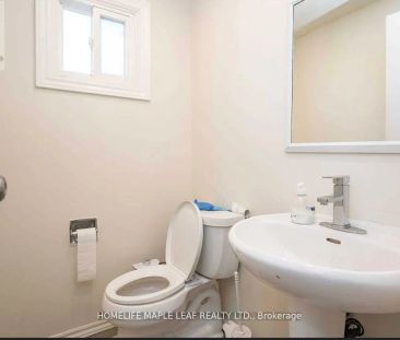 11 RUSTHALL WAY - Photo 2