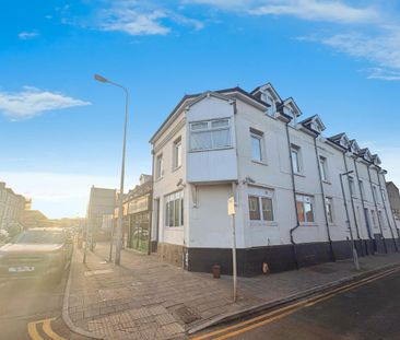 Penarth Road, CARDIFF - Photo 1