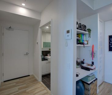 Stylish One Bedroom Apartment in Kelvin Grove Urban Village! - Photo 5