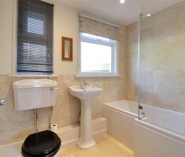 3 bedroom bungalow to rent - Photo 2