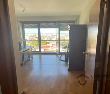 4 room luxury Flat for rent in Lisbon, Portugal - Photo 6