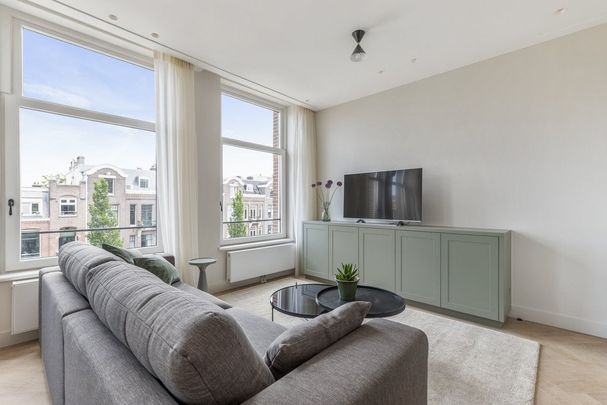Te huur: Appartement Van Baerlestraat 154 1 in Amsterdam - Photo 1
