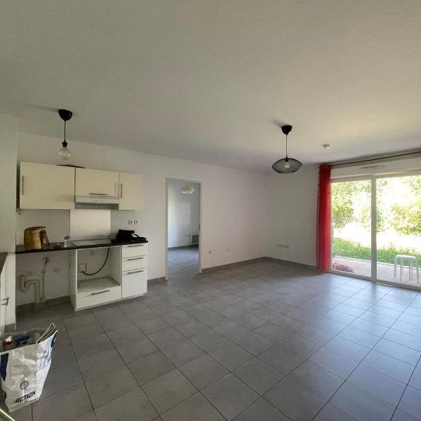 Location Appartement 2 pièces 47m² GARDANNE 13120 - Photo 1