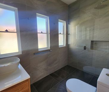 NEAT & TIDY HOME - Photo 4