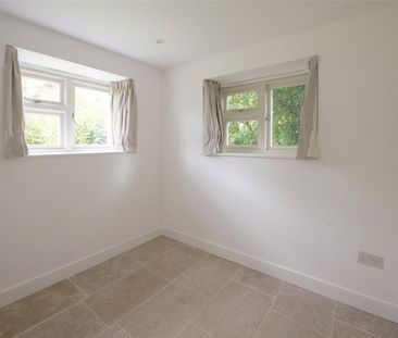 Clifton Maybank, Yeovil, BA22 - Photo 6
