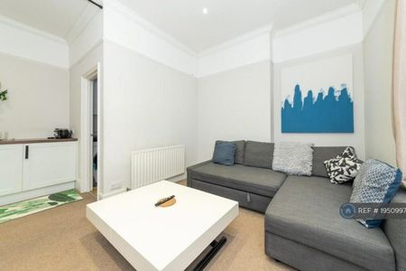 1 Bed Flat, London Road, RG1 - Photo 5
