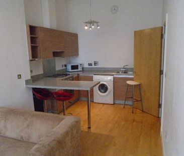2 bedroom flat to rent - Photo 6
