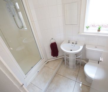 135 West Parade - Photo 3