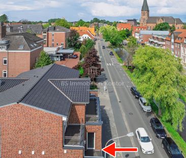 Moderne Obergeschosswohnung mit Balkon – Erstbezug im Stadtkern von... - Photo 1