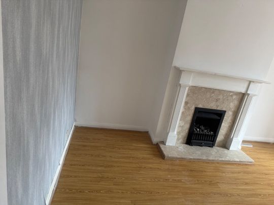 3 Bed Semi-Detached House, Rodbourne Road, B17 - Photo 1