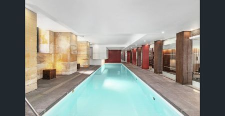 Stunning apartment with Harbour Bridge views... - Photo 3