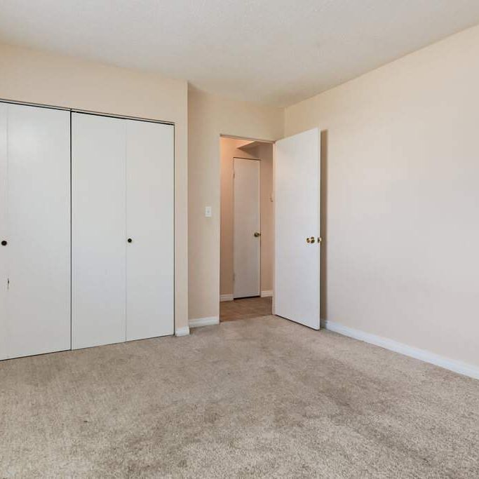 Renovated Suite - 2 Bedroom - Photo 1