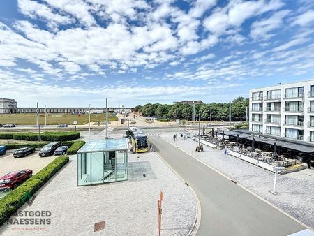GEMEUBELDE STUDIO VLAKBIJ STRAND EN CENTRUM - Photo 4