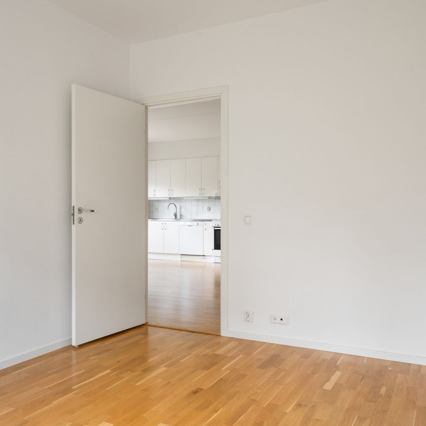 Linbanegatan 17 - Foto 1