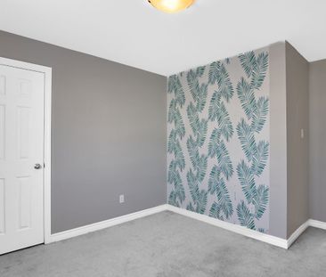 For Lease - 380 Brettonwood Ridge, Kanata, Ontario - Photo 3