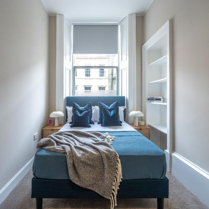 2 bedroom flat to rent - Photo 1