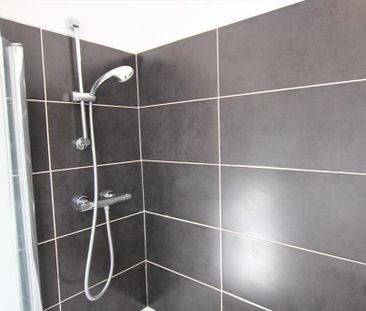 4 bedroom terraced house to rent - Photo 2