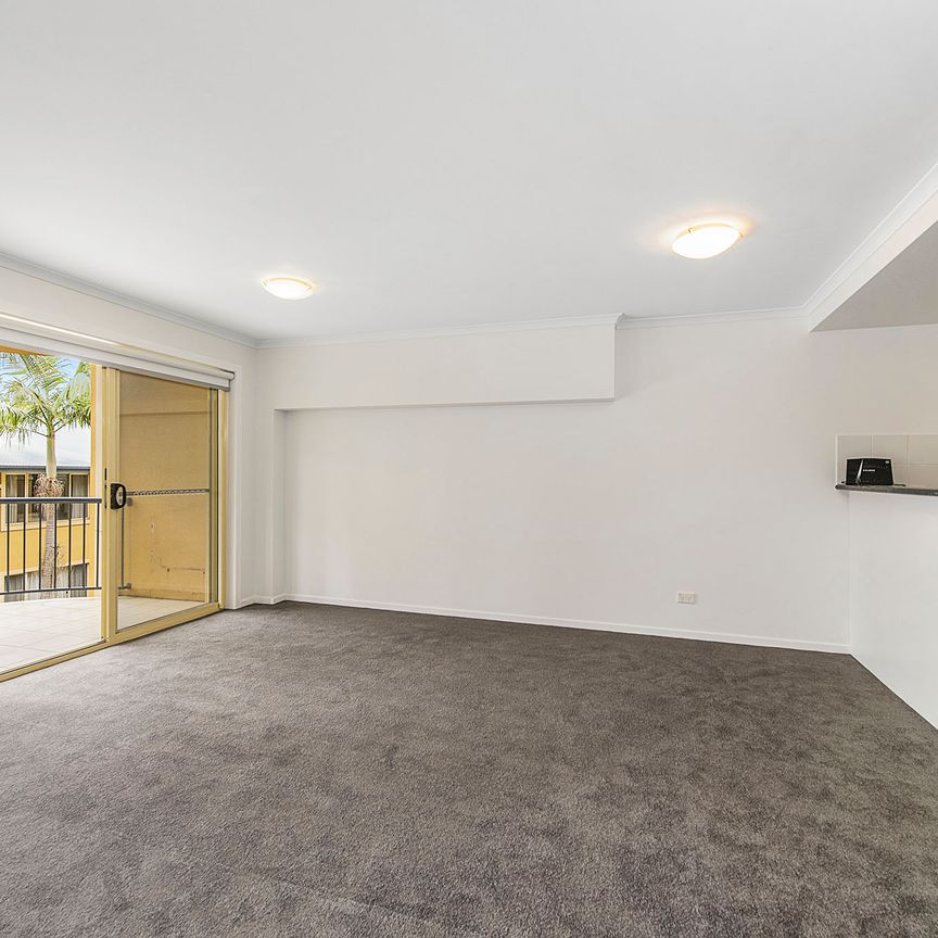 20/216 Matthew Flinders Drive, Port Macquarie NSW 2444 - Apartment For Rent | Domain - Photo 1