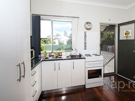 57 Cambridge Street, Rocklea, QLD - Photo 5