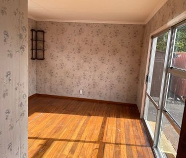 5 Bedroom Big House Papatoetoe Golden Circle - Photo 4