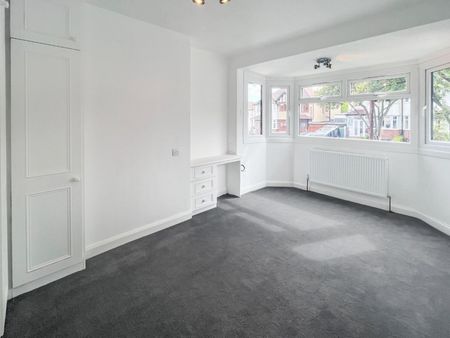 3 bedroom House To Let - Photo 5
