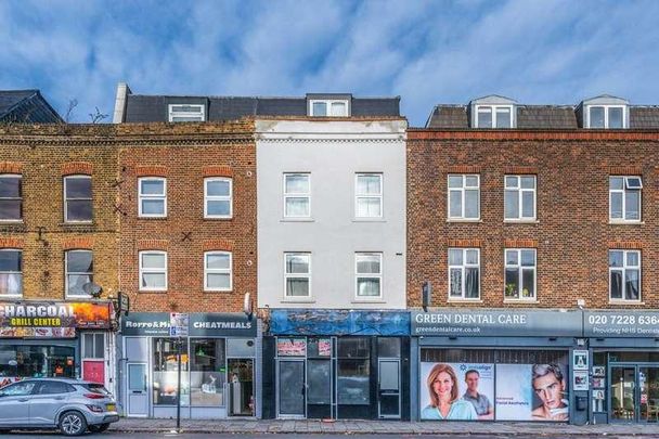 York Road, Clapham Junction, SW11 - Photo 1