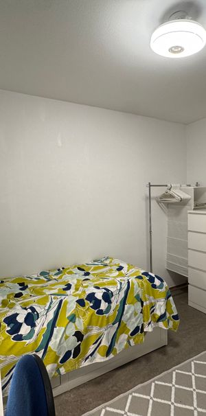 Lagman Lekares väg, Norsborg - Photo 1