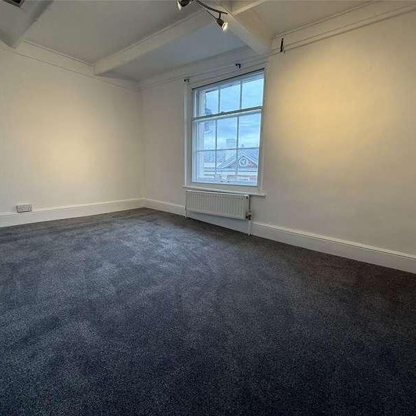 High Street, Crediton, Devon, EX17 - Photo 1