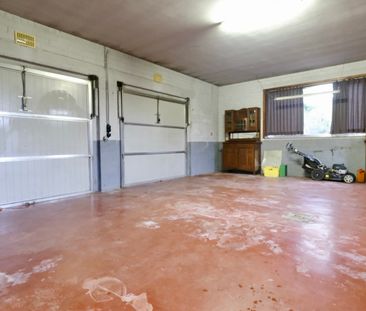 Ruime bungalow met grote tuin en garage - Photo 6