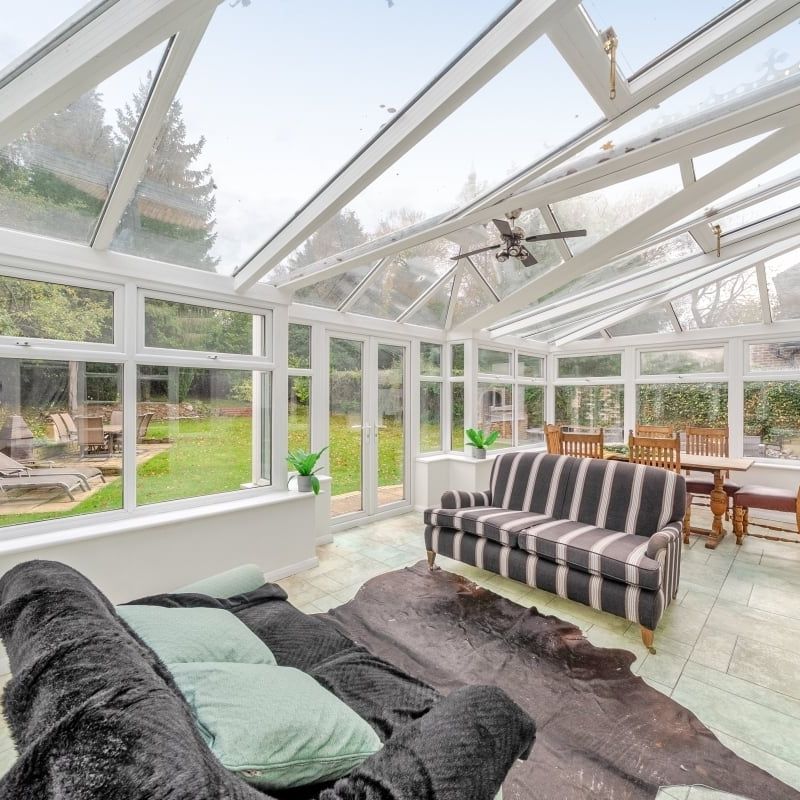 5 bedroom detached house to rent - Photo 1