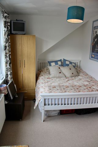 Spacious Three Bedroom Maisonette with Garden to Rent in Brighton - Photo 2